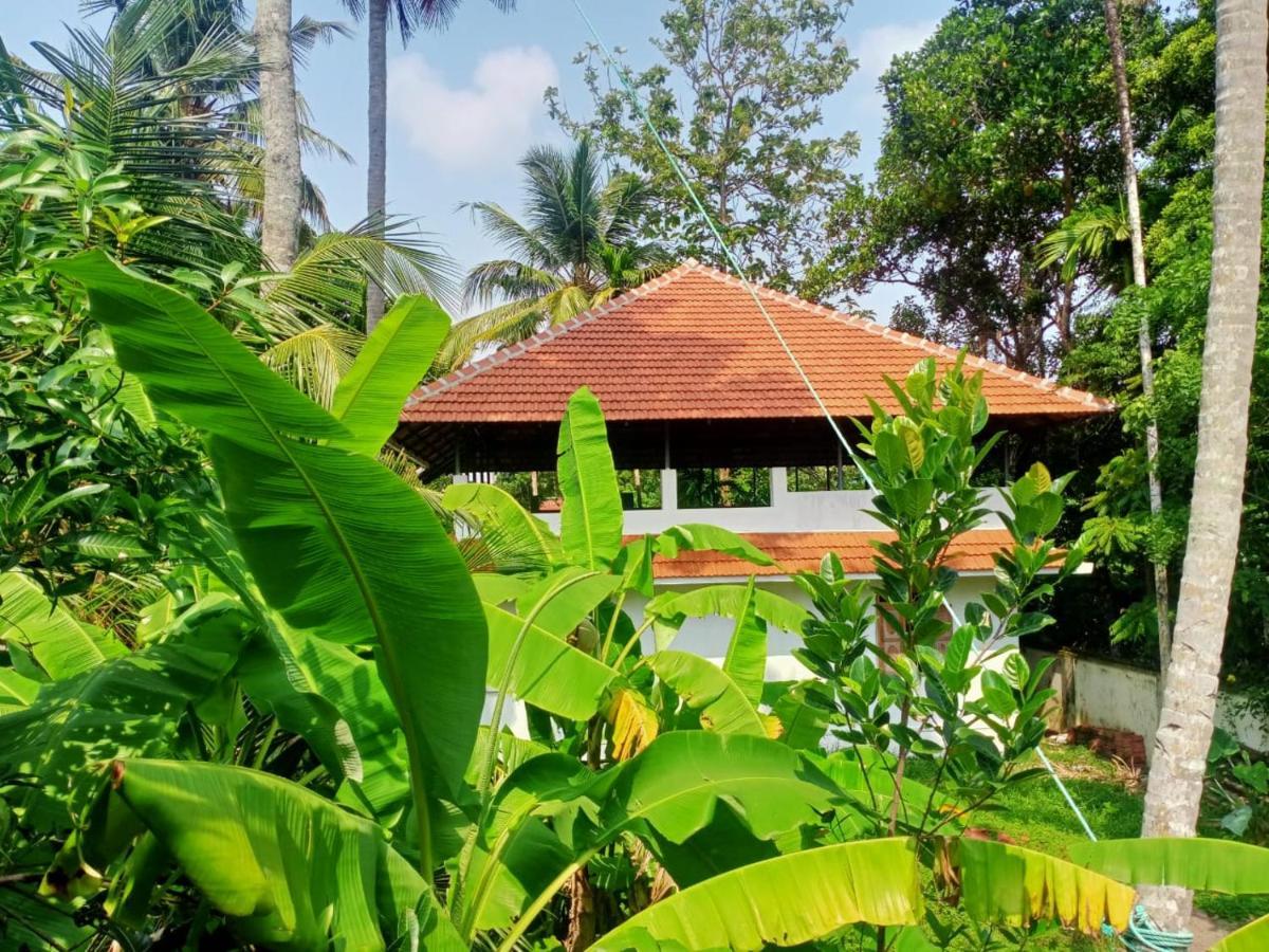 Sinai Homestay Alappuzha Bagian luar foto