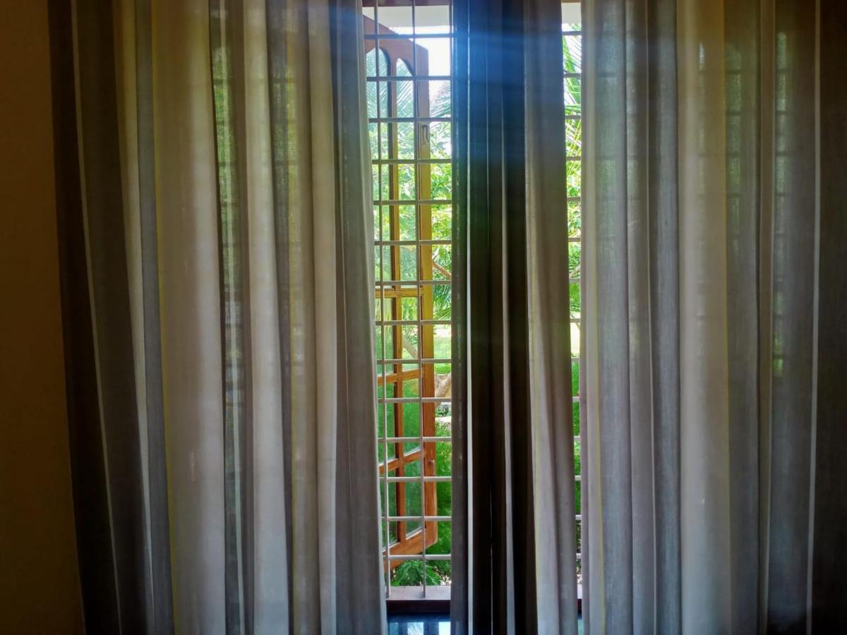 Sinai Homestay Alappuzha Bagian luar foto