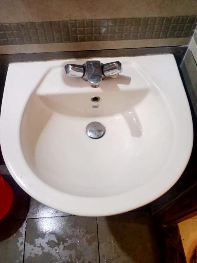 Sinai Homestay Alappuzha Bagian luar foto